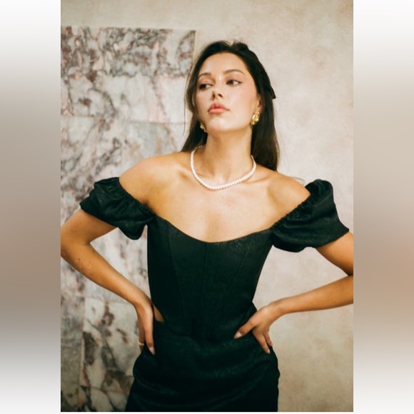 EUC Wayf x Jourdan Sloane Emma Puff Sleeve Corset Top | Small - Picture 1 of 8